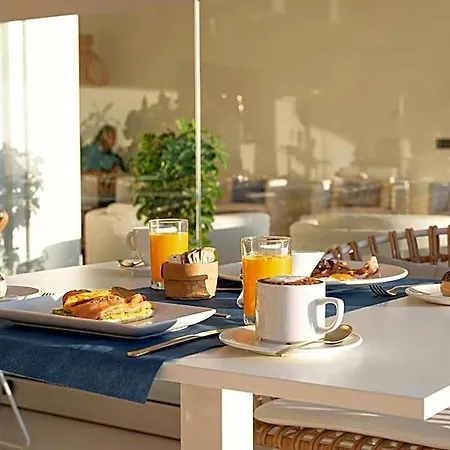 Royal Marina Boutique - Adults Only Otel 4*
