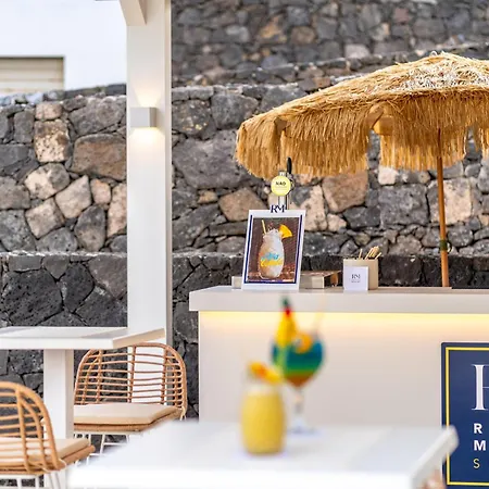 Royal Marina Boutique - Adults Only بْوُرتو كاليرو